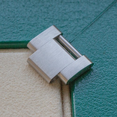 Rolex submariner date - rolex,