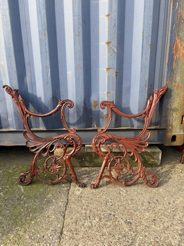 Pair antique cast iron - cast,