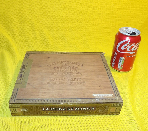 Empty wooden cigar - cigar, from