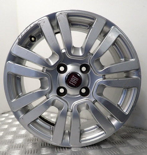 Fiat punto mk3 silver - 15'',