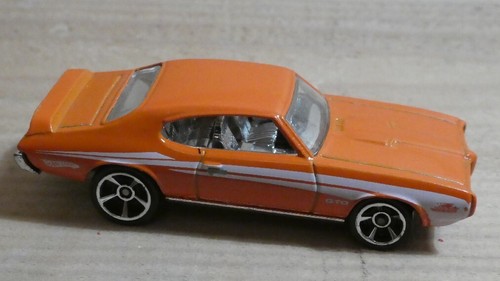 Hotwheels diecast pontiac gto - hotwheels,