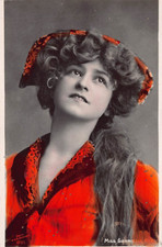 POSTCARD - EDWARDIAN ACTRESS -