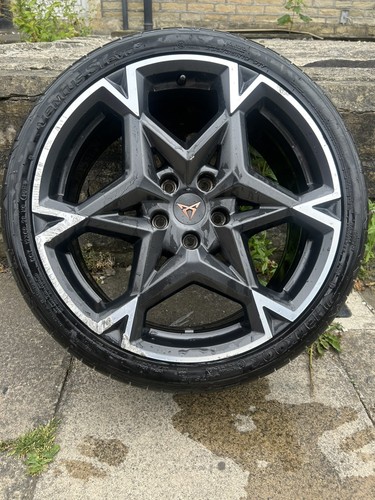 1xgenuine seat cupra - seat, leon