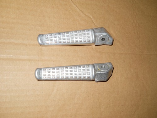 Honda pillion footrest - , set