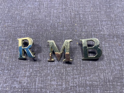 Original chrome badges - r, m
