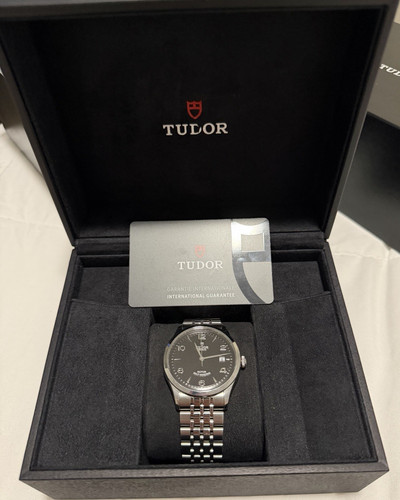 Tudor 1926 black dial - tudor,