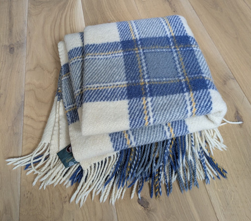Woollen checked blue - , &