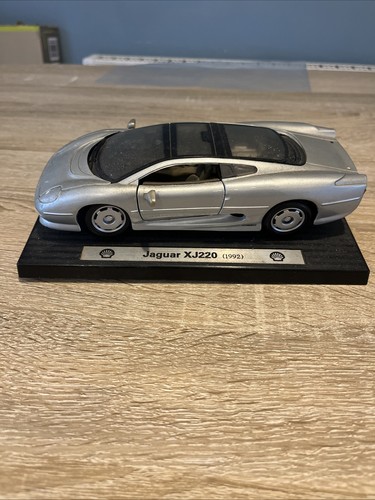 Maisto jaguar xj220 1992 - maisto,