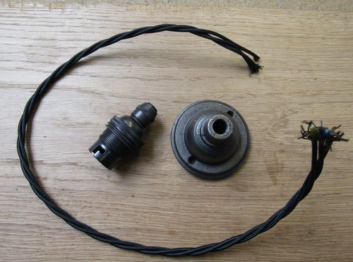 Pendant light fitting kit - light, cast