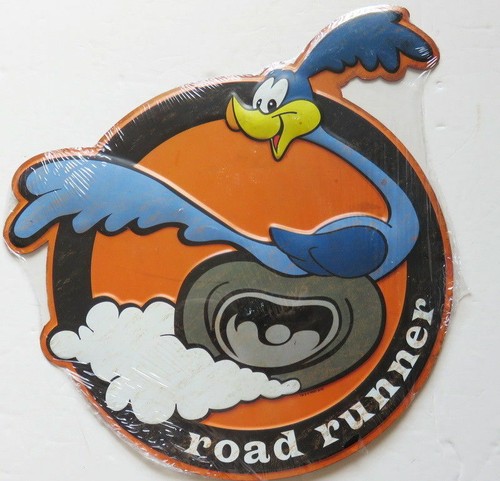 Road runner dust trail metal - road,