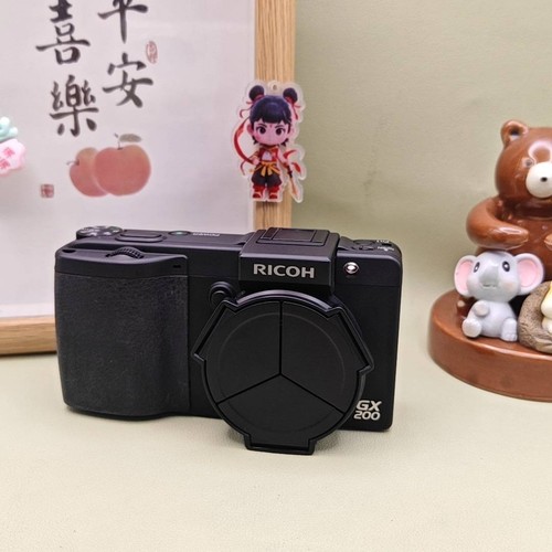 Ricoh caplio gx200 - caplio, mp