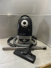 miele s5211 vacuum cleaner