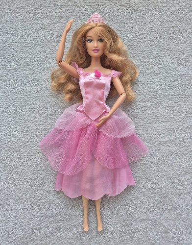 Barbie dancing princesses - 12,