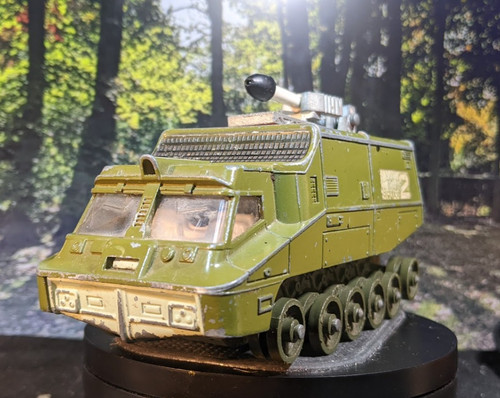 Vintage dinky toys ufo - vintage,