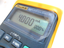 Clean Used Fluke 707 Loop Calibrator Handheld Meter w/Leads Multimeter Works