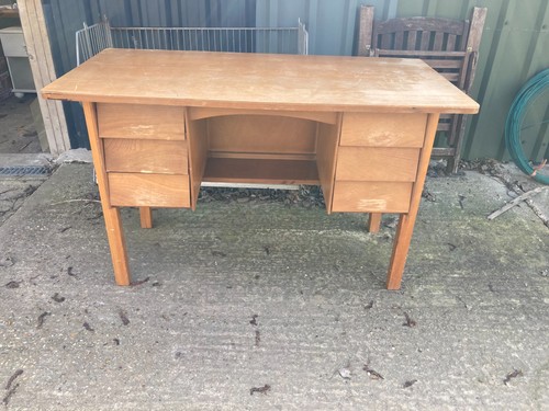 Plywood desk dressing - plywood,