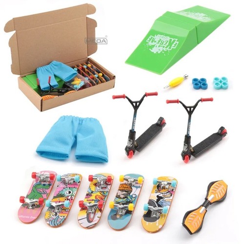 Finger skateboard scooter with - finger,