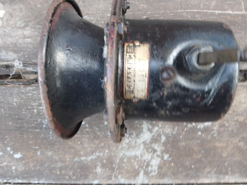 Vintage klaxon hand push car - hand,
