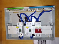 Wylex NHRS10SSLHI 10 way Dual RCD Insulated flexible split load Consumer Unit