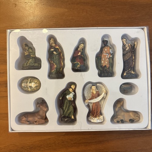 Gisela graham nativity - graham,