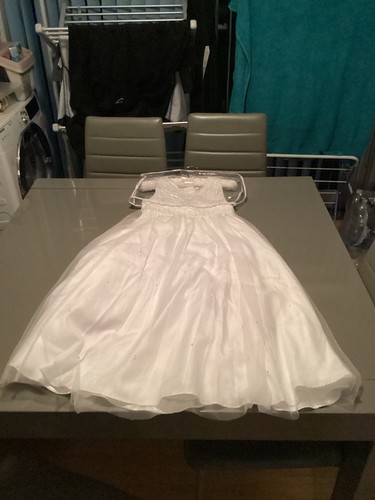 Girl tigerlily white first - tigerlily,
