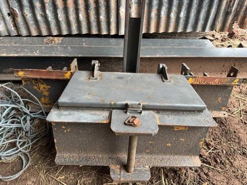 Weight block tool box front - weight,