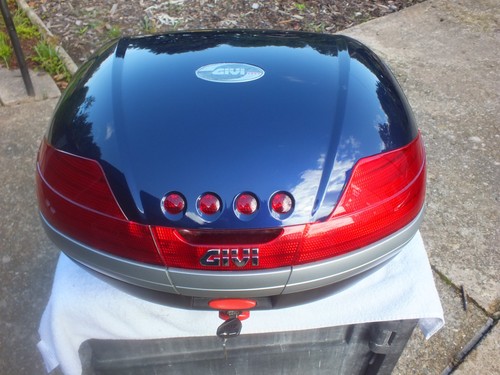 Givi v46 top box - givi,