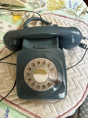 Rotary dial telelphone - rotary,