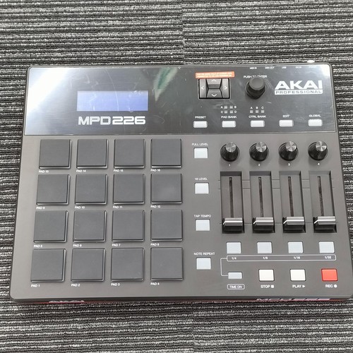 Akai mpd226 midi pad - akai,