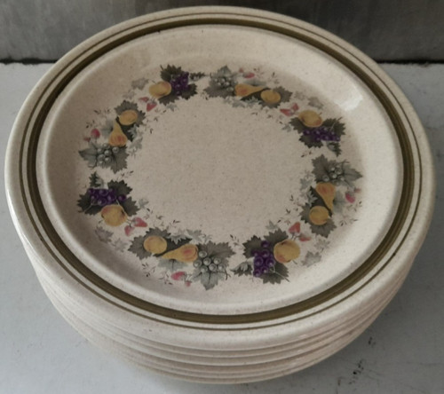 Vintage 1976 royal doulton - vintage,
