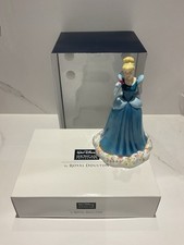 CINDERELLA DP1 ROYAL DOULTON WALT DISNEY PRINCESSES SHOWCASE COLLECTION NIB