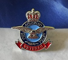 Royal Air Force RAF VETERAN enamel pin badge UK Stock