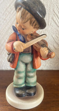 Vintage Goebel Hummel figurine