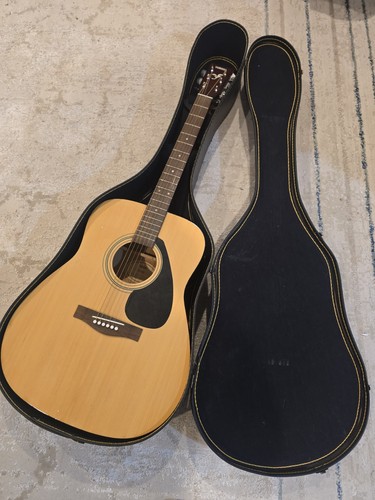 Yamaha f310 acoustic guitar - f310,