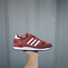UK 9 - adidas Originls ZX 700