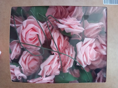 Pink foam roses wire - pink, on