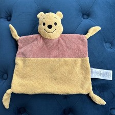 2019 Disney Store Winnie The