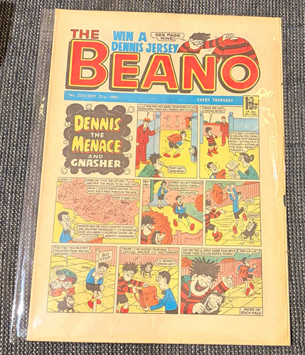 The beano issue 2253 - 2253, (1985)