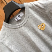 COMME DES GARCONS PLAY Tee, Made in Japan  | XS |  Good condition
