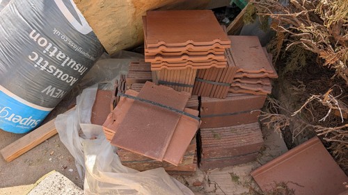 170 roof tiles - 170,
