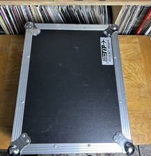 Mixer Flightcase with Laptop