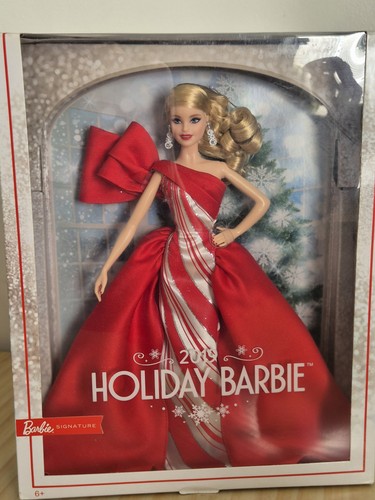 Barbie 2019 holiday doll - barbie,