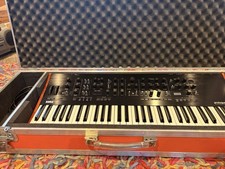 Korg Prologue 16 Polyphonic Analogue Synthesizer with Swan Flight Case