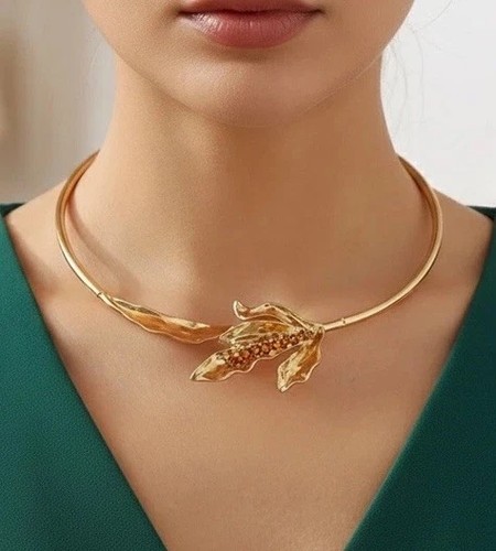 Zara necklace flower choker - zara,