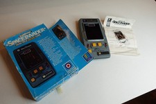 Entex SPACE INVADER  Vintage Electronic Handheld Tabletop  Arcade Video game R8