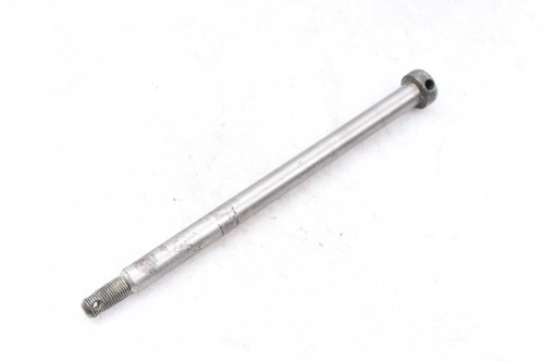 Front axle thru - thru,
