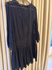 Stunning VALENTINO silk black