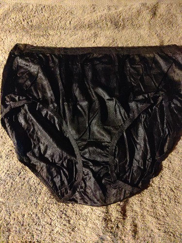 Hanes size panties - size, w/lace
