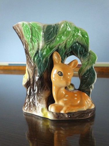 Hornsea fauna vase jug - hornsea, /