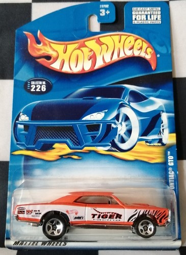 2000 hot wheels pontiac - 2000, gto